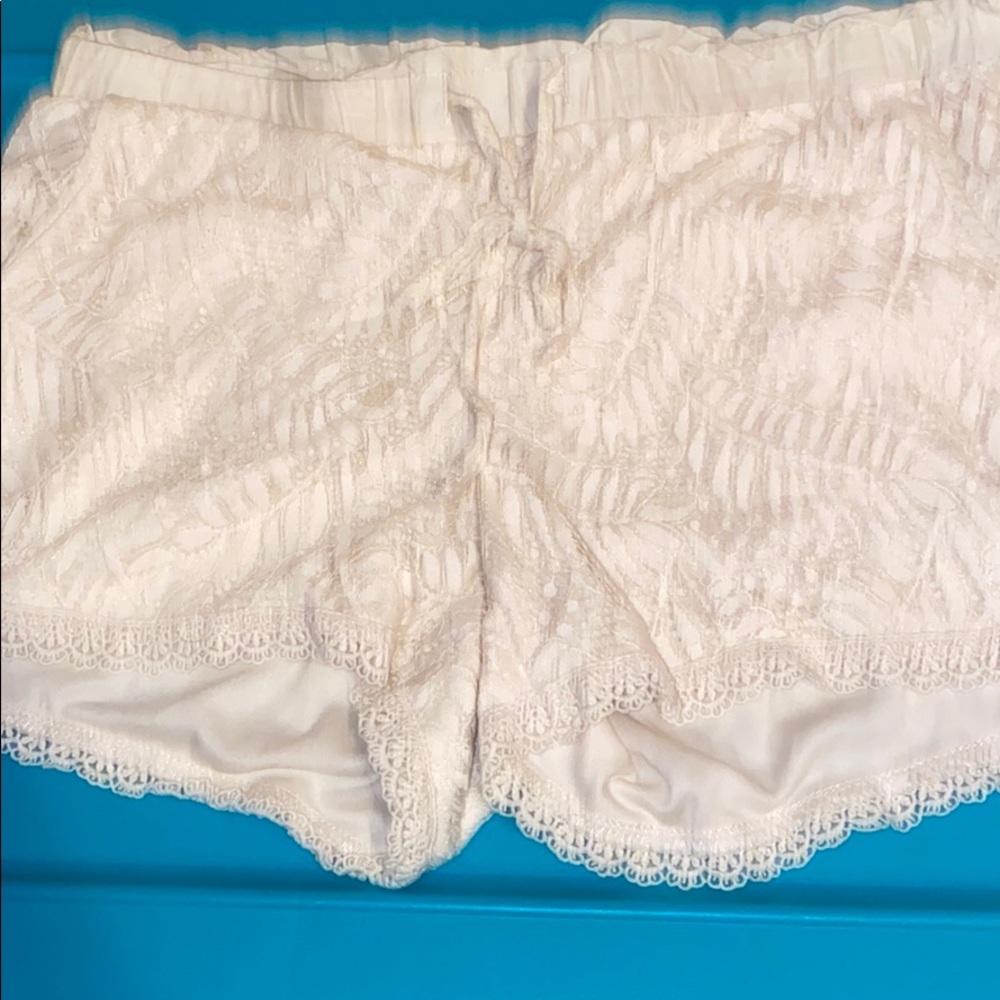Juniors dressy shorts